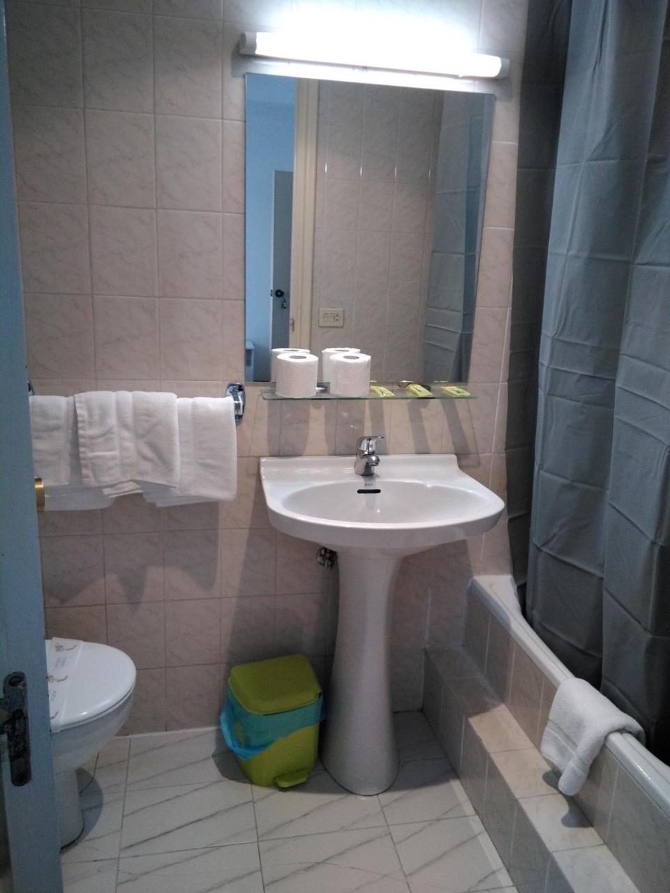 Hostal Ancla Dorada วิโก ภายนอก รูปภาพ